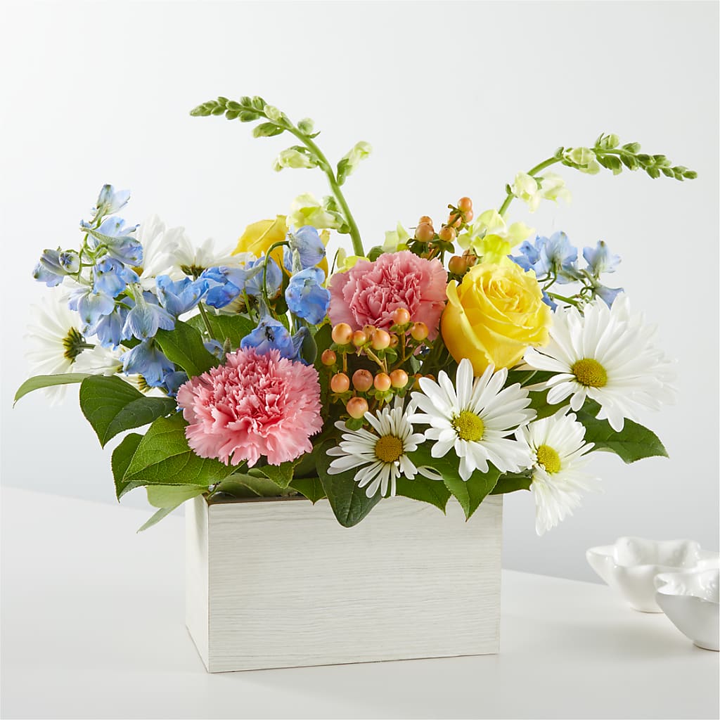 Sun Salutation Box Bouquet – The Owls Nest Florist, Clover SC