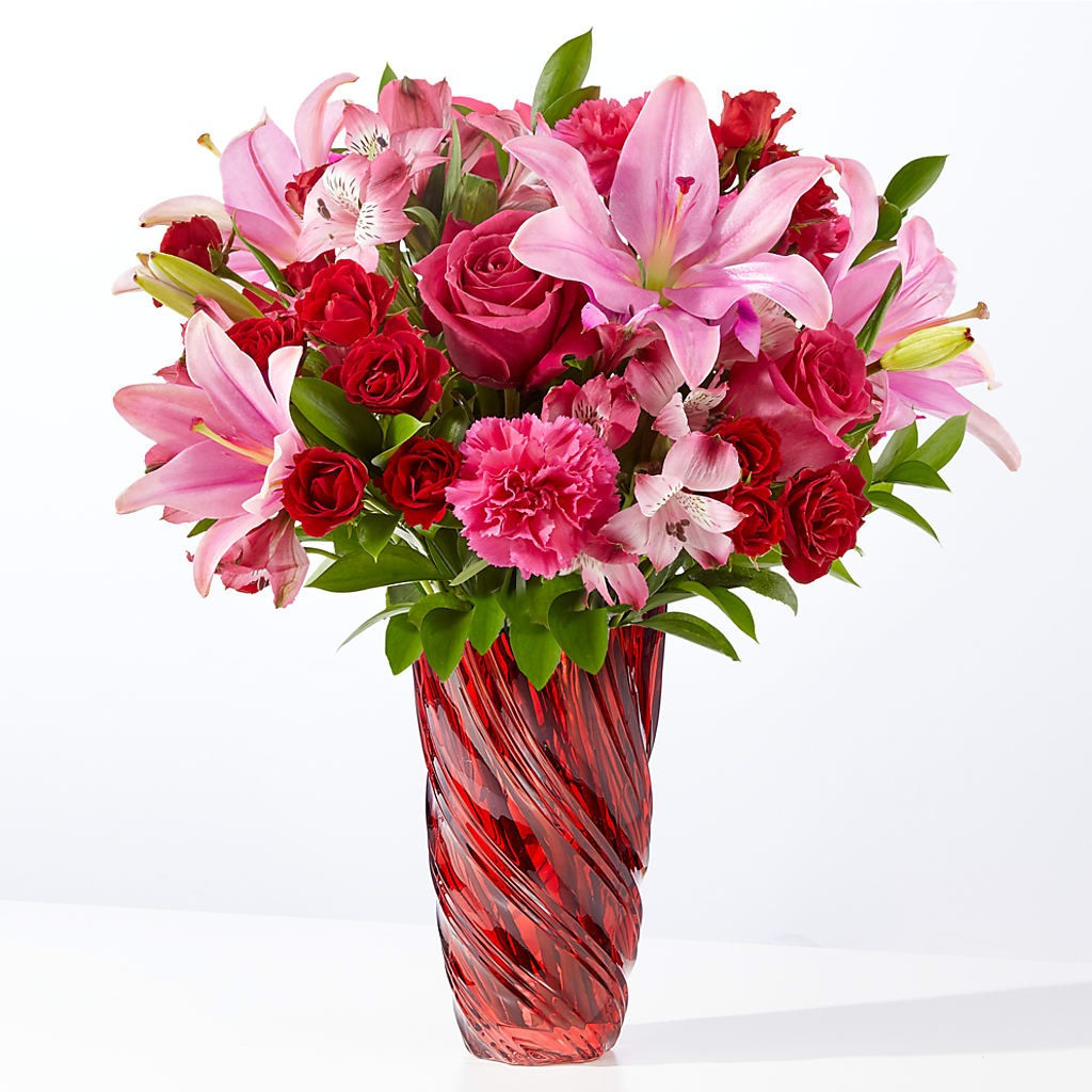 In Love Bouquet with Luxe Swirl Vase – The Owls Nest Florist, Clover SC