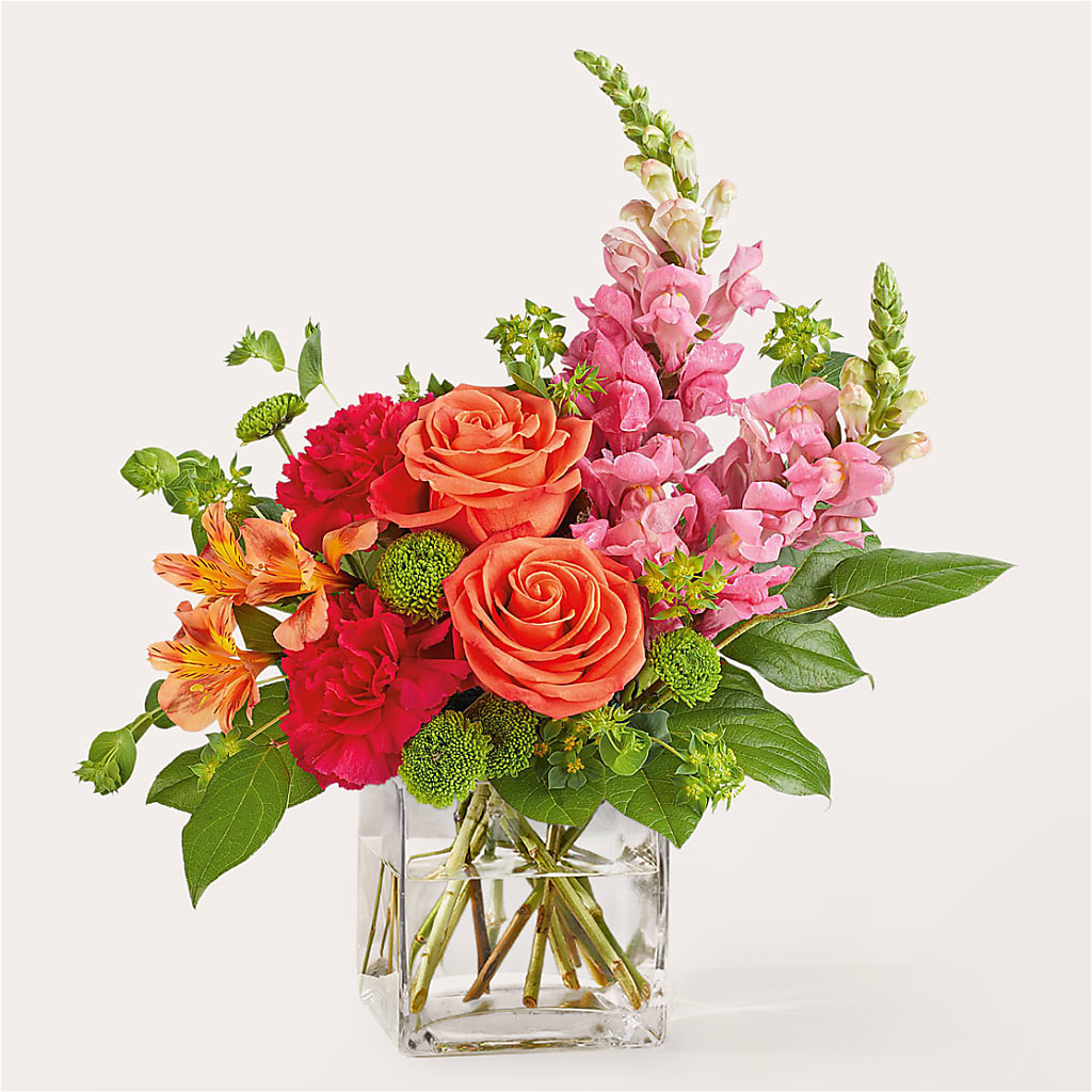 Cosmopolitan Bouquet – The Owls Nest Florist, Clover SC