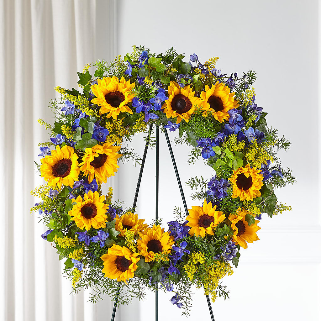 Bright Rays Wreath – The Owls Nest Florist, Clover SC
