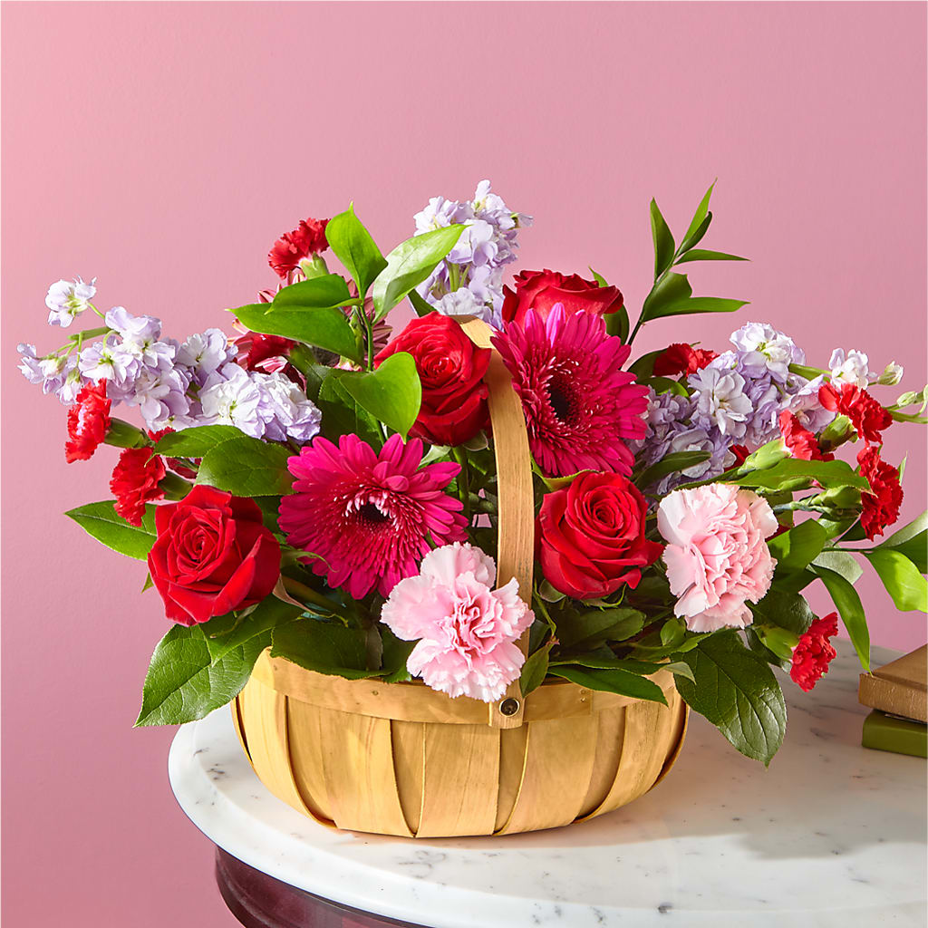 Pink Picnic Basket – The Owls Nest Florist, Clover SC