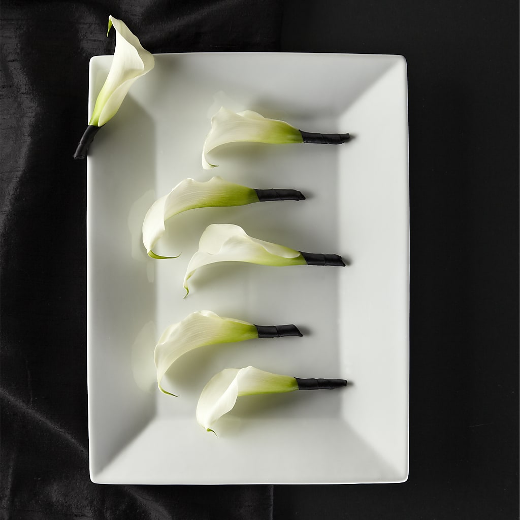 Calla Lily Promise Boutonniere – The Owls Nest Florist, Clover SC