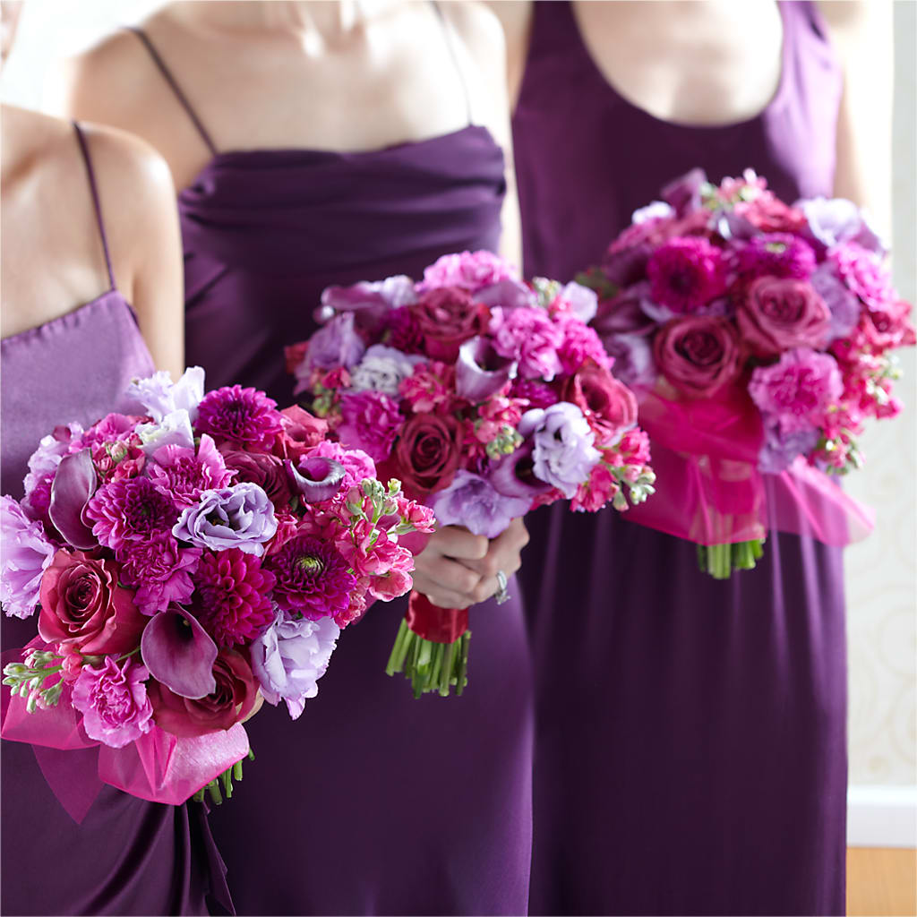 Bridesmaid's Garden Bouquet – The Owls Nest Florist, Clover SC