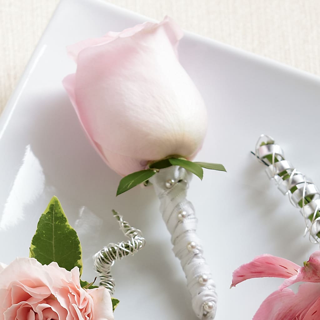 Pink Rose Boutonniere – The Owls Nest Florist, Clover SC