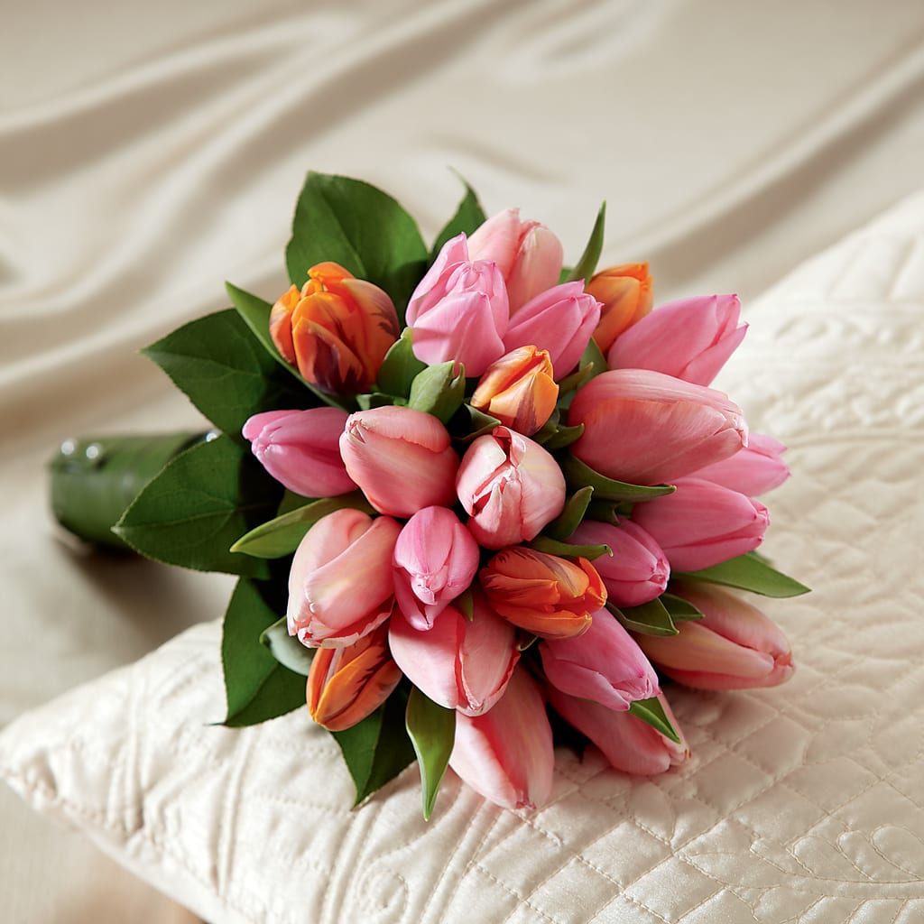 Embraceable Bouquet – The Owls Nest Florist, Clover SC