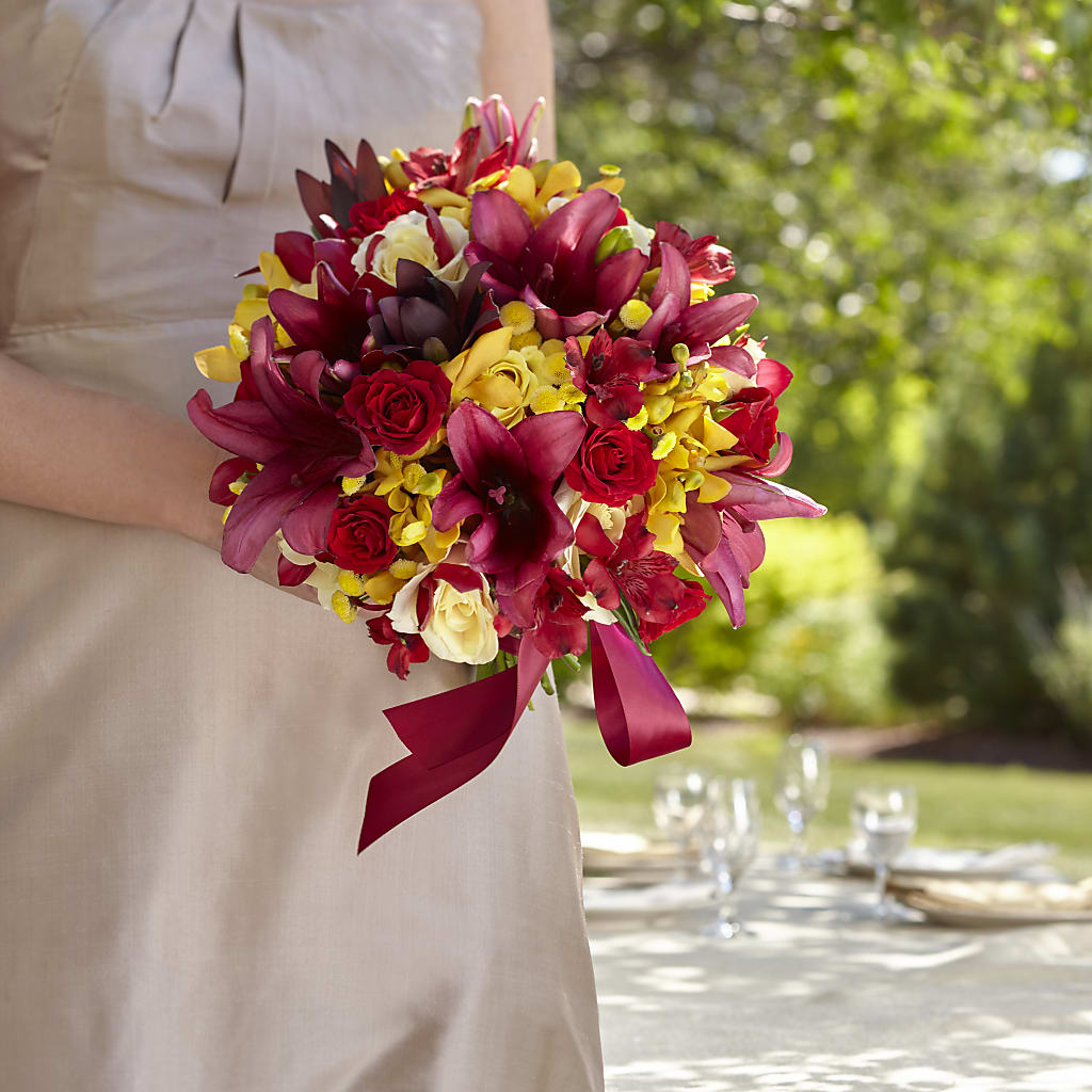 Sunningdale Bouquet – The Owls Nest Florist, Clover SC