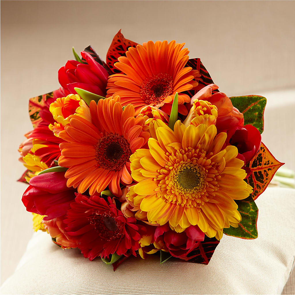 Sunglow Bouquet – The Owls Nest Florist, Clover SC