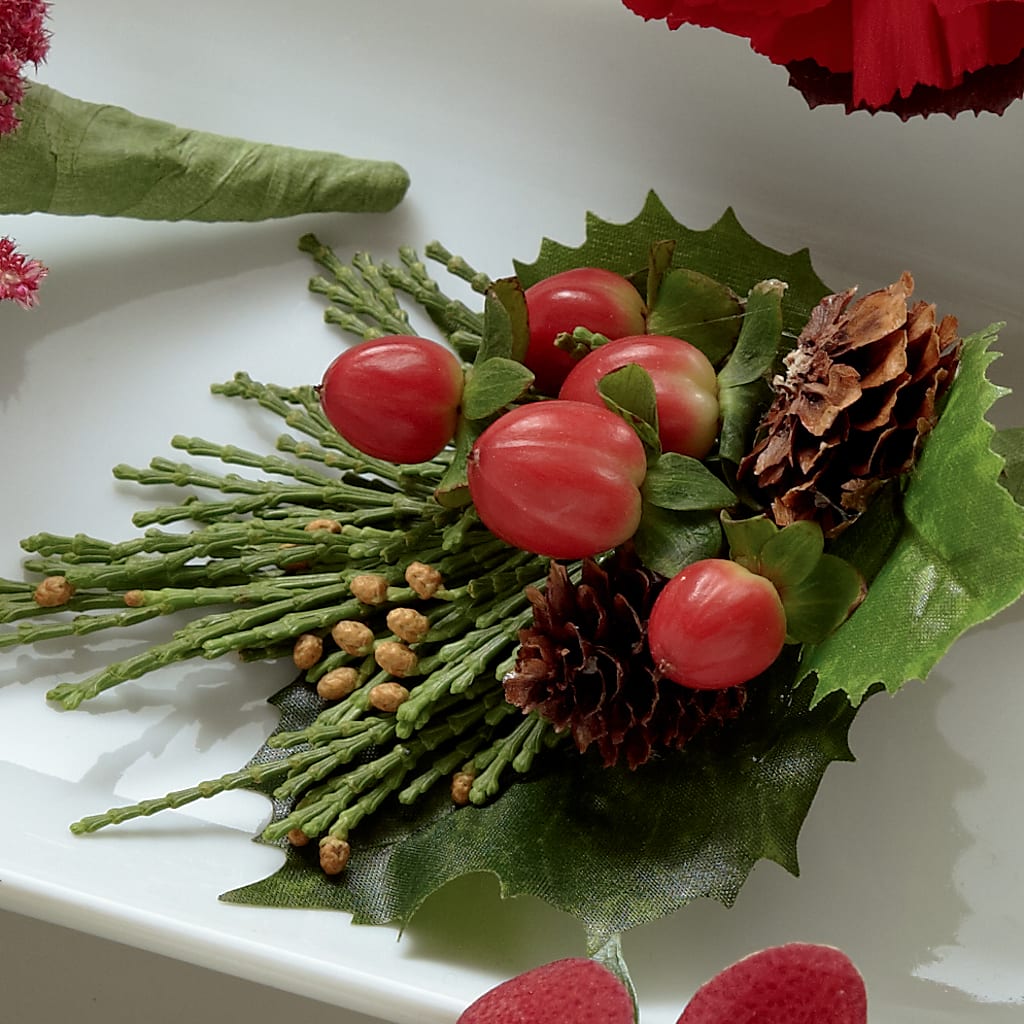 Red Berry Boutonniere – The Owls Nest Florist, Clover SC