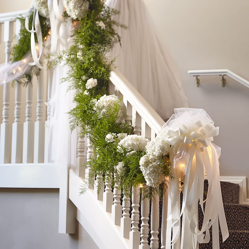 Champagne Dreams Garland – The Owls Nest Florist, Clover SC