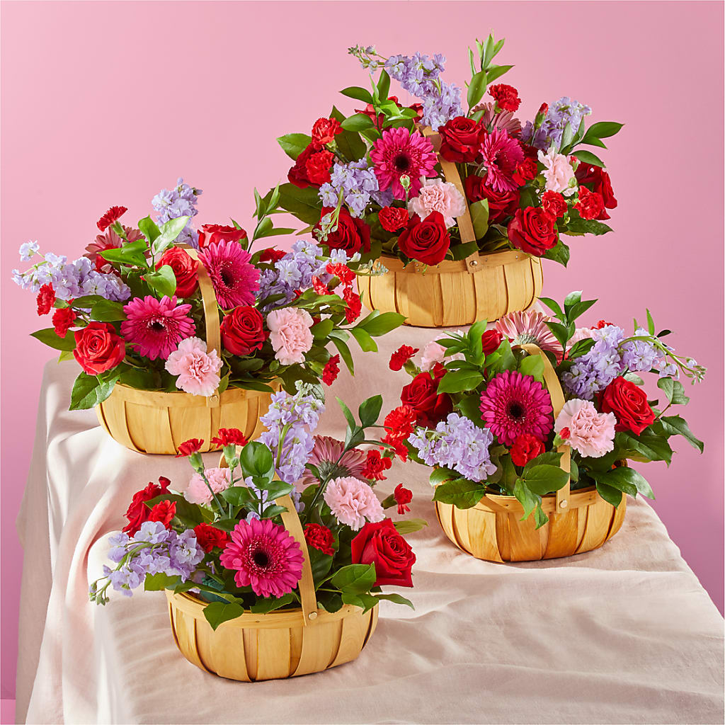 Pink Picnic Basket –  The Owls Nest Florist, Clover SC