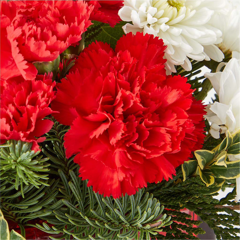 Christmas Market Bouquet –  The Owls Nest Florist, Clover SC